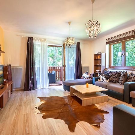 Apartment Emilka Tale-Wellness 5 Min-Balcony-Hiking-View Horna Lehota Exterior photo