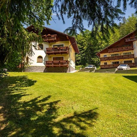 Apartment Emilka Tale-Wellness 5 Min-Balcony-Hiking-View Horna Lehota Exterior photo